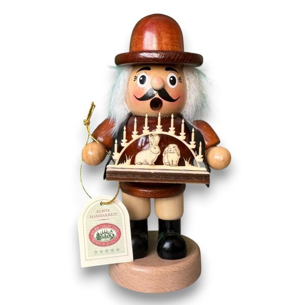 Räuchermann mit Kaninchen Schwibbogen auf Bauchladen